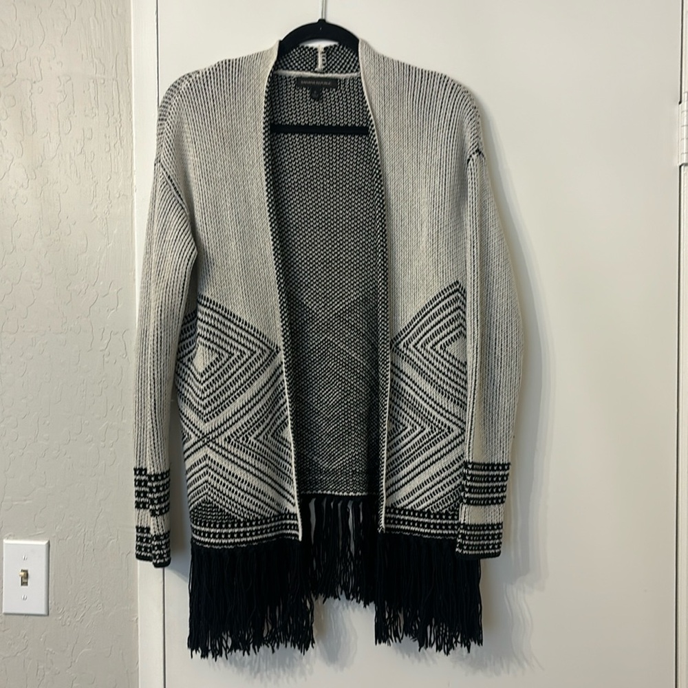 Banana Republic Cream and Black cardigan